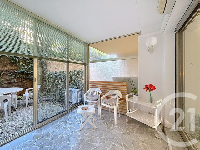 Appartement F3 à vendre - 4 pièces - 86.0 m2 - ANTIBES - 06 - PROVENCE-ALPES-COTE-D-AZUR - Century 21 Roi Soleil