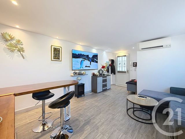 Appartement F2 à vendre - 2 pièces - 40.36 m2 - ANTIBES - 06 - PROVENCE-ALPES-COTE-D-AZUR - Century 21 Roi Soleil