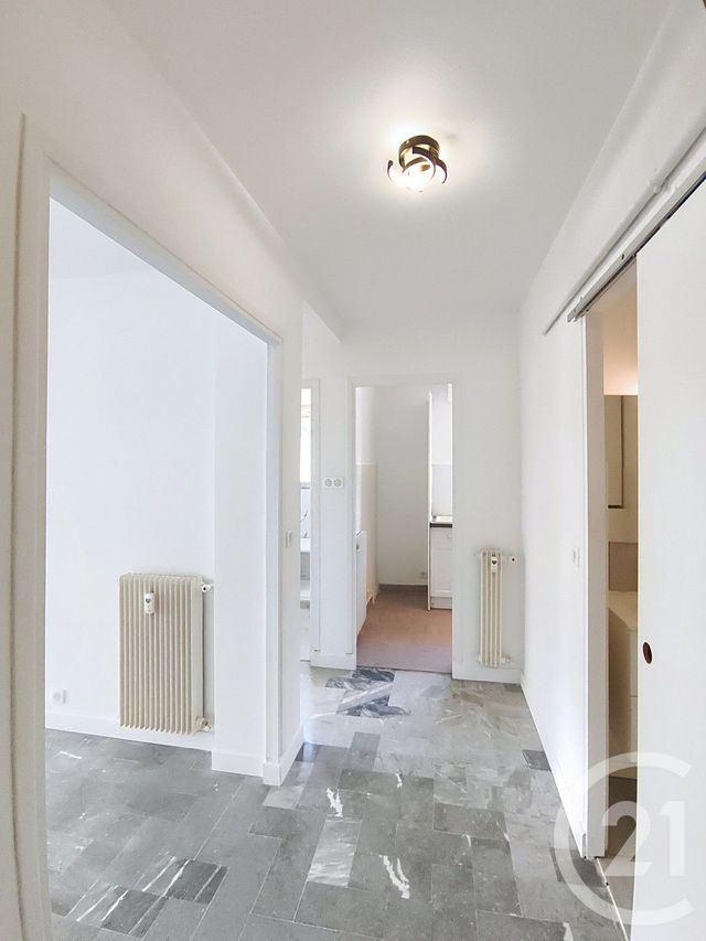 Appartement F2 à vendre - 2 pièces - 42.64 m2 - ANTIBES - 06 - PROVENCE-ALPES-COTE-D-AZUR - Century 21 Roi Soleil