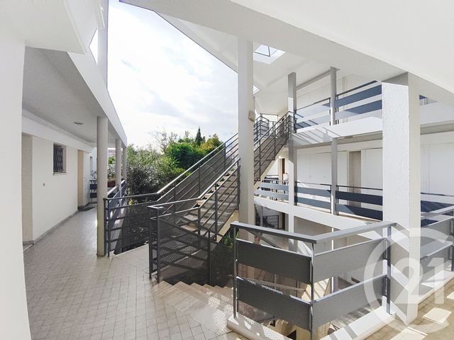 Appartement F2 à vendre - 2 pièces - 42.64 m2 - ANTIBES - 06 - PROVENCE-ALPES-COTE-D-AZUR - Century 21 Roi Soleil