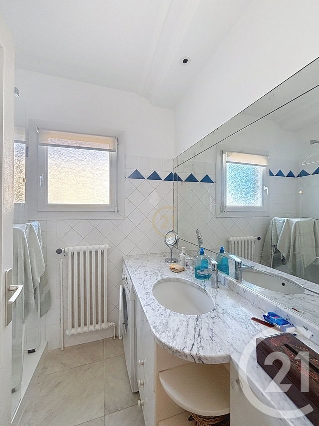 Appartement F2 à vendre - 2 pièces - 53.46 m2 - JUAN LES PINS - 06 - PROVENCE-ALPES-COTE-D-AZUR - Century 21 Roi Soleil