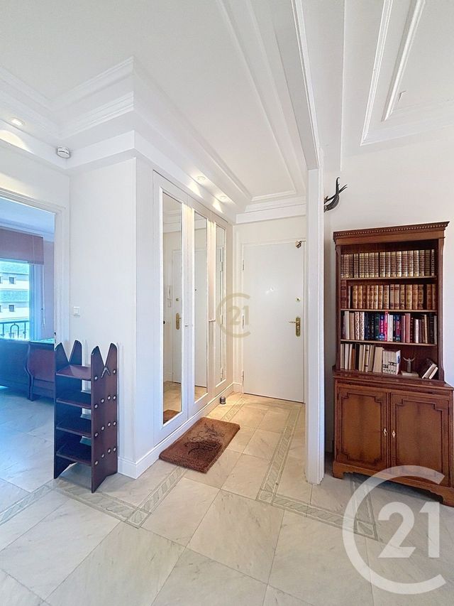 Appartement F2 à vendre - 2 pièces - 53.46 m2 - JUAN LES PINS - 06 - PROVENCE-ALPES-COTE-D-AZUR - Century 21 Roi Soleil