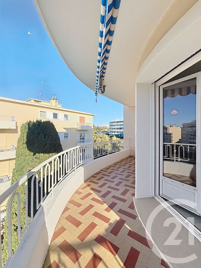 Appartement F2 à vendre - 2 pièces - 53.46 m2 - JUAN LES PINS - 06 - PROVENCE-ALPES-COTE-D-AZUR - Century 21 Roi Soleil