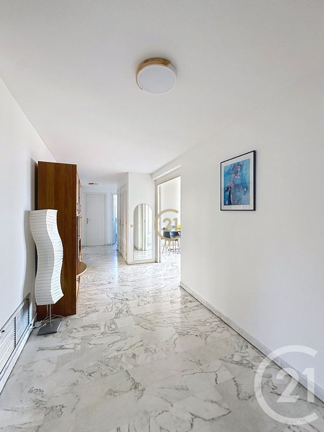 Appartement F3 à louer - 3 pièces - 92.54 m2 - ANTIBES - 06 - PROVENCE-ALPES-COTE-D-AZUR - Century 21 Roi Soleil