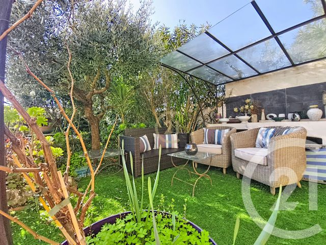 maison à vendre - 6 pièces - 99.49 m2 - ANTIBES - 06 - PROVENCE-ALPES-COTE-D-AZUR - Century 21 Roi Soleil