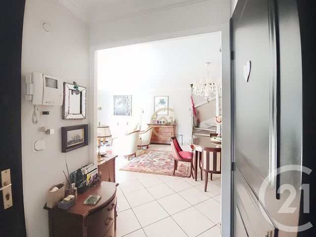 maison à vendre - 6 pièces - 99.49 m2 - ANTIBES - 06 - PROVENCE-ALPES-COTE-D-AZUR - Century 21 Roi Soleil