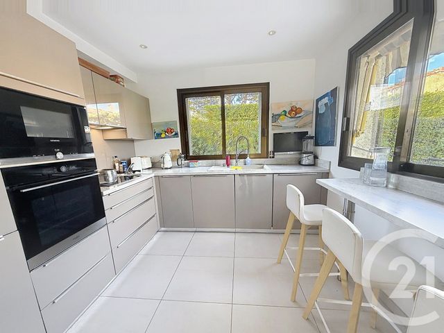 maison à vendre - 5 pièces - 130.0 m2 - ANTIBES - 06 - PROVENCE-ALPES-COTE-D-AZUR - Century 21 Roi Soleil