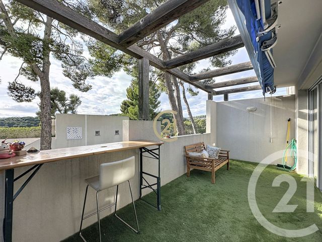 Appartement F2 à louer - 2 pièces - 43.54 m2 - ANTIBES - 06 - PROVENCE-ALPES-COTE-D-AZUR - Century 21 Roi Soleil