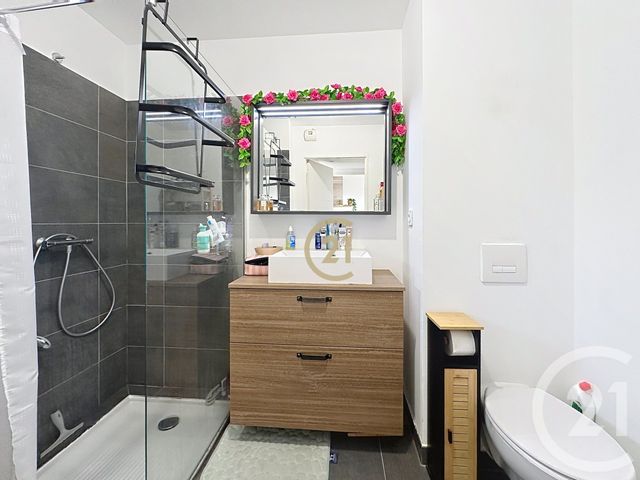 Appartement F2 à louer - 2 pièces - 43.54 m2 - ANTIBES - 06 - PROVENCE-ALPES-COTE-D-AZUR - Century 21 Roi Soleil