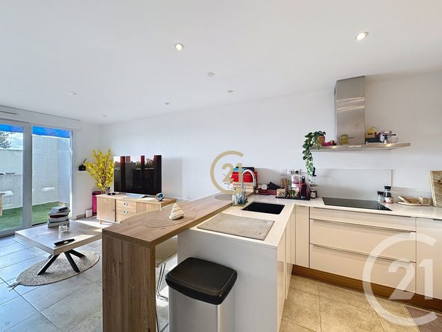 Appartement F2 à louer - 2 pièces - 43.54 m2 - ANTIBES - 06 - PROVENCE-ALPES-COTE-D-AZUR - Century 21 Roi Soleil