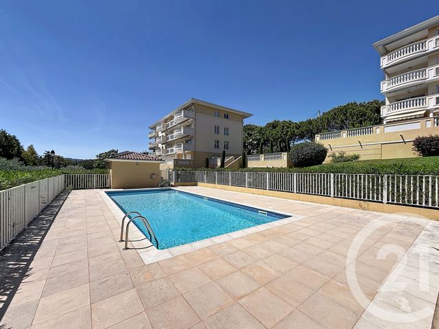 Appartement F3 à vendre - 3 pièces - 57.07 m2 - ANTIBES - 06 - PROVENCE-ALPES-COTE-D-AZUR - Century 21 Roi Soleil