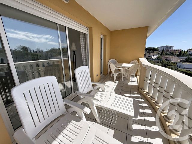 Appartement F3 à vendre - 3 pièces - 57.07 m2 - ANTIBES - 06 - PROVENCE-ALPES-COTE-D-AZUR - Century 21 Roi Soleil