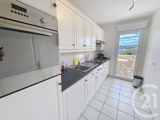 Appartement F3 à vendre - 3 pièces - 57.07 m2 - ANTIBES - 06 - PROVENCE-ALPES-COTE-D-AZUR - Century 21 Roi Soleil