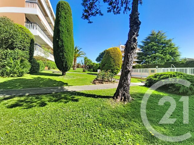 Appartement F3 à vendre - 3 pièces - 68.75 m2 - ANTIBES - 06 - PROVENCE-ALPES-COTE-D-AZUR - Century 21 Roi Soleil