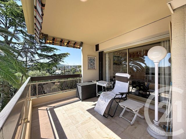 Appartement F3 à vendre - 3 pièces - 60.05 m2 - ANTIBES - 06 - PROVENCE-ALPES-COTE-D-AZUR - Century 21 Roi Soleil