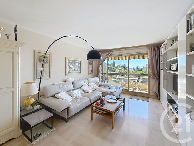 Appartement F3 à vendre - 3 pièces - 60.05 m2 - ANTIBES - 06 - PROVENCE-ALPES-COTE-D-AZUR - Century 21 Roi Soleil