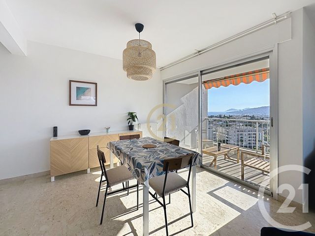 Appartement F3 à louer - 3 pièces - 74.01 m2 - ANTIBES - 06 - PROVENCE-ALPES-COTE-D-AZUR - Century 21 Roi Soleil