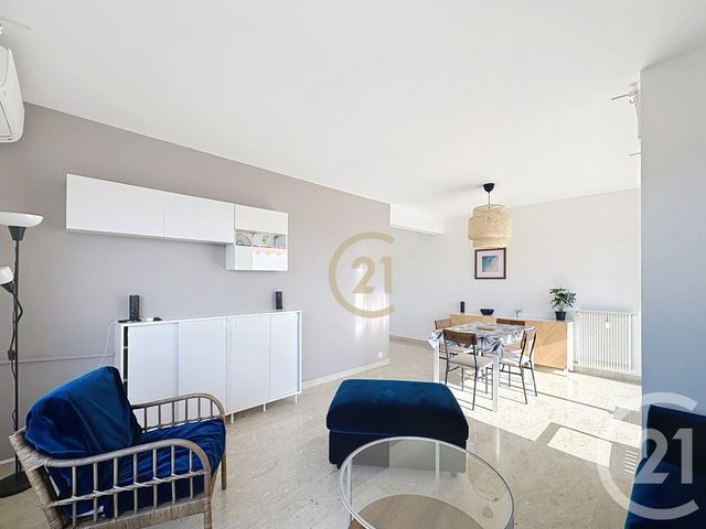 Appartement F3 à louer - 3 pièces - 74.01 m2 - ANTIBES - 06 - PROVENCE-ALPES-COTE-D-AZUR - Century 21 Roi Soleil