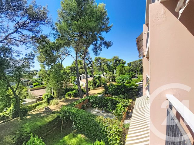 Appartement F4 à vendre - 4 pièces - 80.65 m2 - LE CANNET - 06 - PROVENCE-ALPES-COTE-D-AZUR - Century 21 Roi Soleil
