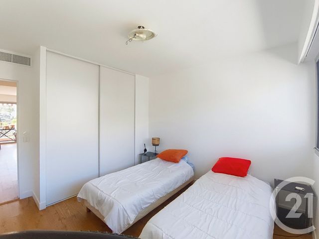 Appartement F4 à vendre - 4 pièces - 80.65 m2 - LE CANNET - 06 - PROVENCE-ALPES-COTE-D-AZUR - Century 21 Roi Soleil