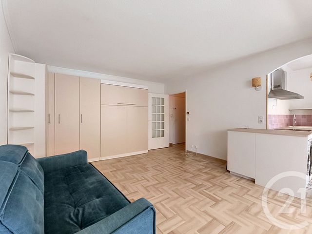 Appartement Studio à vendre - 1 pièce - 28.41 m2 - ANTIBES - 06 - PROVENCE-ALPES-COTE-D-AZUR - Century 21 Roi Soleil