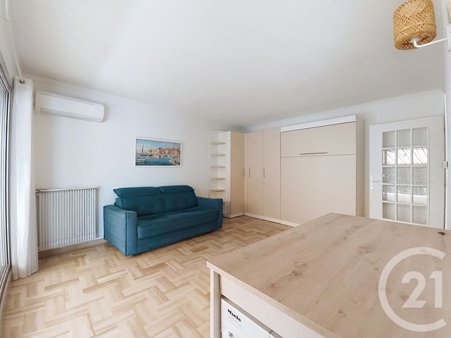 Appartement Studio à vendre - 1 pièce - 28.41 m2 - ANTIBES - 06 - PROVENCE-ALPES-COTE-D-AZUR - Century 21 Roi Soleil