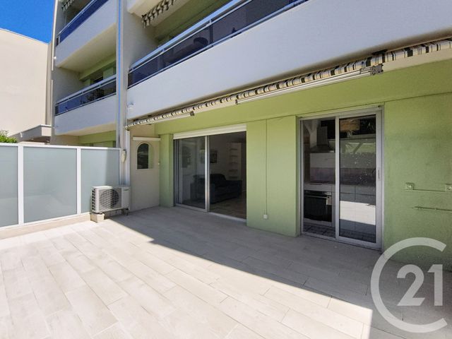 Appartement Studio à vendre - 1 pièce - 28.41 m2 - ANTIBES - 06 - PROVENCE-ALPES-COTE-D-AZUR - Century 21 Roi Soleil