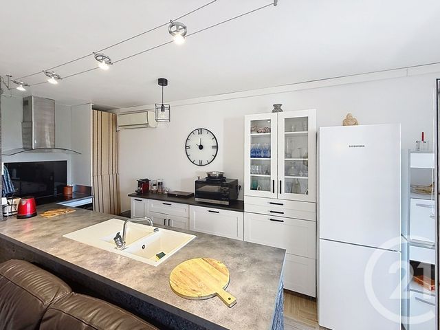 Appartement F3 à vendre - 3 pièces - 61.59 m2 - ANTIBES - 06 - PROVENCE-ALPES-COTE-D-AZUR - Century 21 Roi Soleil
