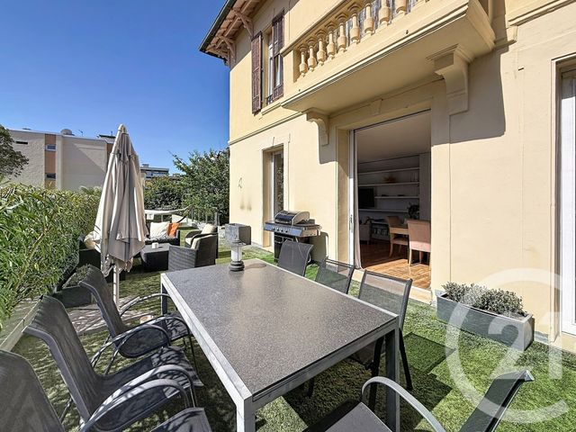 Appartement Duplex à vendre - 6 pièces - 131.63 m2 - ANTIBES - 06 - PROVENCE-ALPES-COTE-D-AZUR - Century 21 Roi Soleil