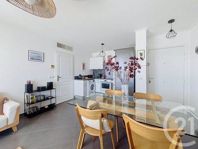 Appartement F2 à vendre - 2 pièces - 41.4 m2 - ANTIBES - 06 - PROVENCE-ALPES-COTE-D-AZUR - Century 21 Roi Soleil