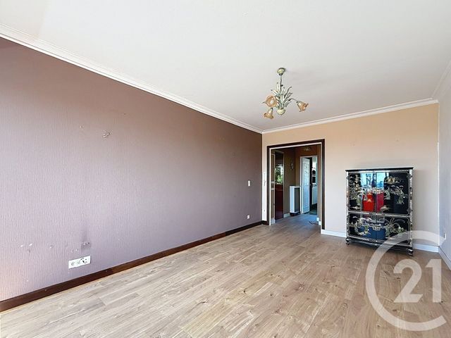 Appartement F3 à vendre - 3 pièces - 61.13 m2 - ANTIBES - 06 - PROVENCE-ALPES-COTE-D-AZUR - Century 21 Roi Soleil