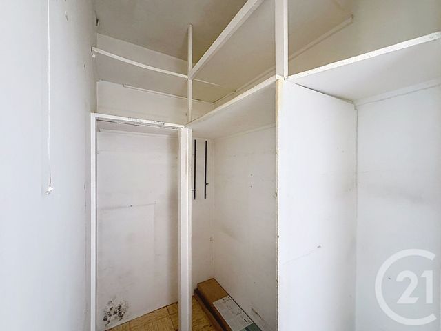 Appartement F3 à vendre - 3 pièces - 61.13 m2 - ANTIBES - 06 - PROVENCE-ALPES-COTE-D-AZUR - Century 21 Roi Soleil