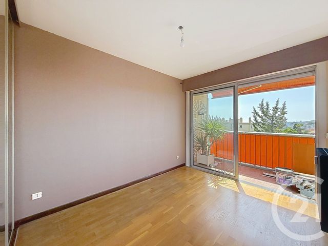 Appartement F3 à vendre - 3 pièces - 61.13 m2 - ANTIBES - 06 - PROVENCE-ALPES-COTE-D-AZUR - Century 21 Roi Soleil