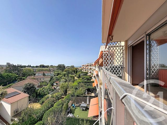 Appartement F3 à vendre - 3 pièces - 61.13 m2 - ANTIBES - 06 - PROVENCE-ALPES-COTE-D-AZUR - Century 21 Roi Soleil
