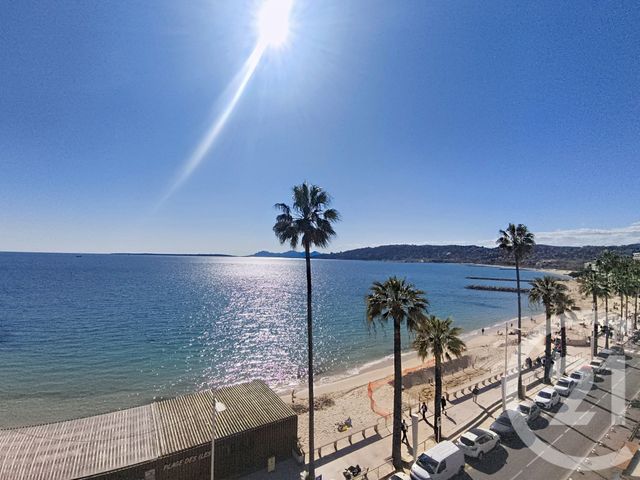 Appartement Studio à louer - 1 pièce - 35.99 m2 - JUAN LES PINS - 06 - PROVENCE-ALPES-COTE-D-AZUR - Century 21 Roi Soleil
