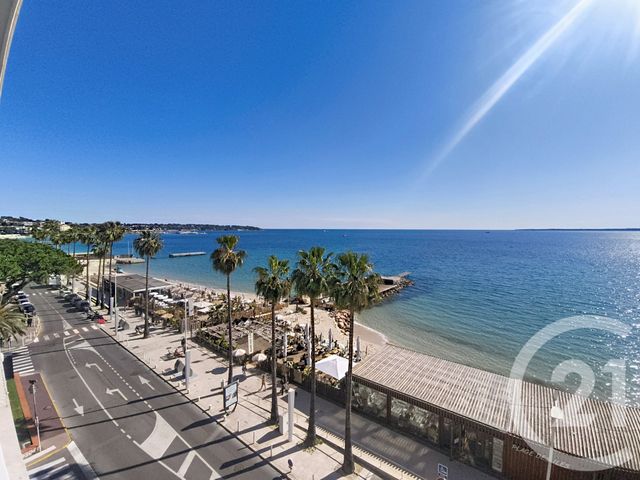 Appartement Studio à louer - 1 pièce - 35.99 m2 - JUAN LES PINS - 06 - PROVENCE-ALPES-COTE-D-AZUR - Century 21 Roi Soleil