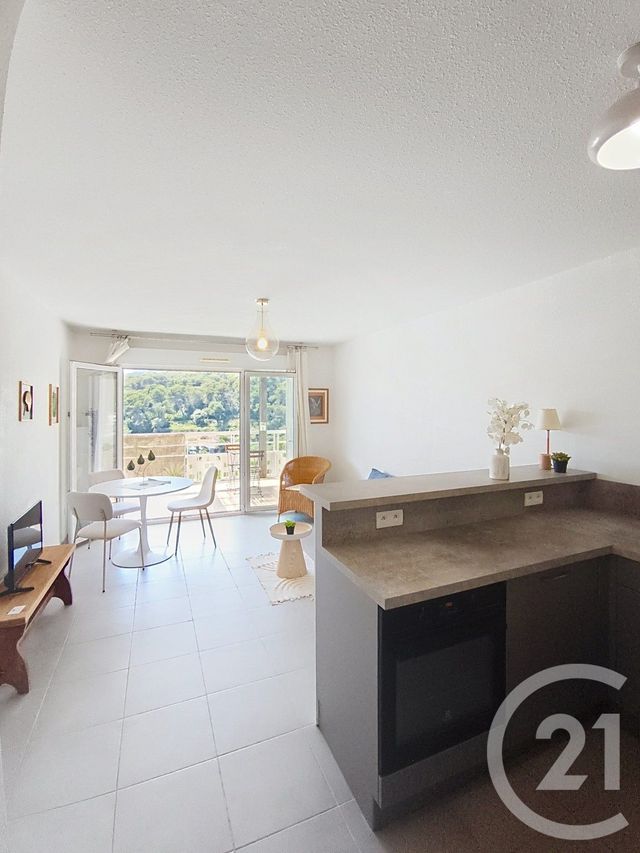 Appartement F2 à vendre - 2 pièces - 41.17 m2 - ANTIBES - 06 - PROVENCE-ALPES-COTE-D-AZUR - Century 21 Roi Soleil