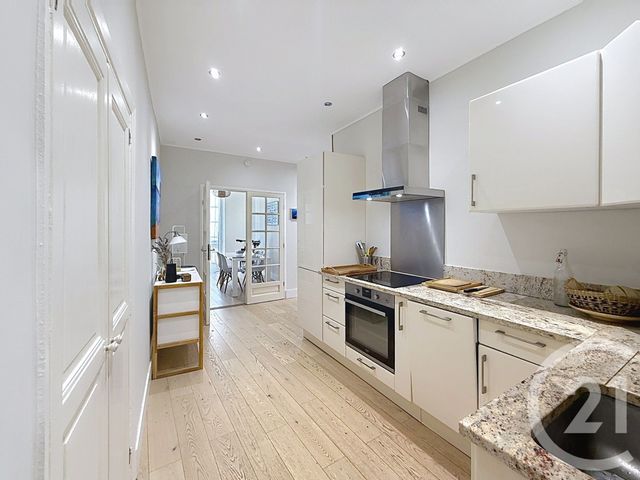 Appartement F3 à vendre - 3 pièces - 57.66 m2 - ANTIBES - 06 - PROVENCE-ALPES-COTE-D-AZUR - Century 21 Roi Soleil