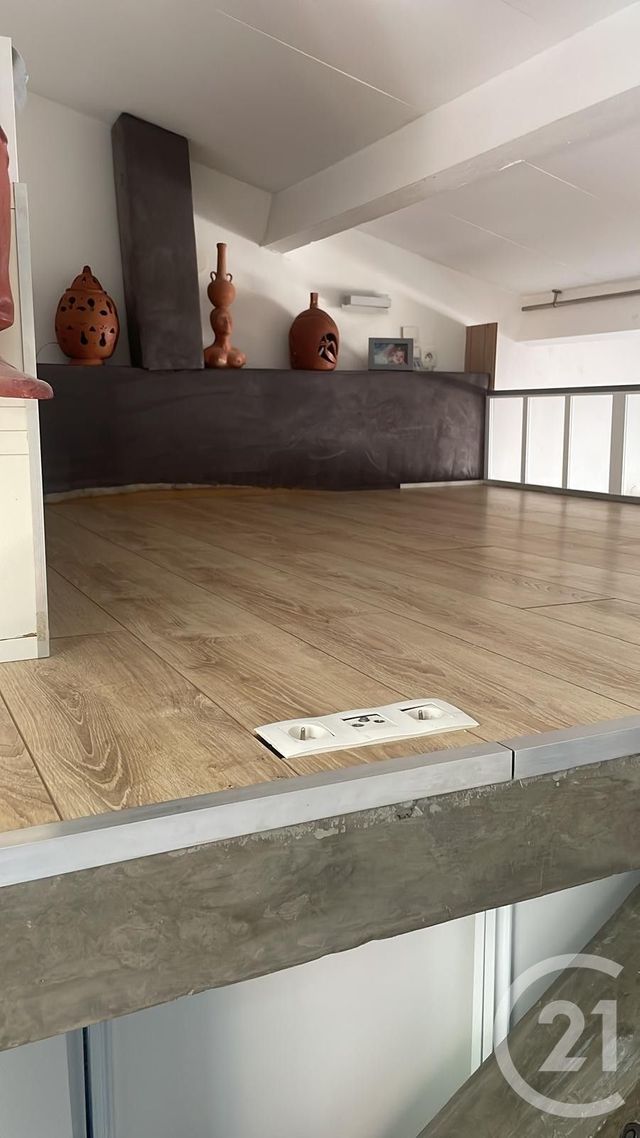Appartement F2 à vendre - 2 pièces - 28.3 m2 - VALLAURIS - 06 - PROVENCE-ALPES-COTE-D-AZUR - Century 21 Roi Soleil