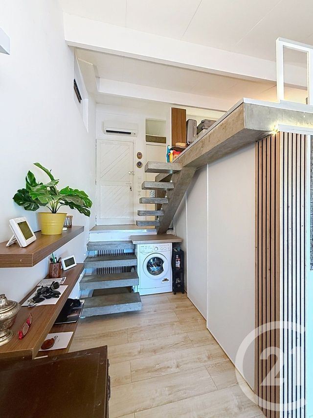 Appartement F2 à vendre - 2 pièces - 37.45 m2 - VALLAURIS - 06 - PROVENCE-ALPES-COTE-D-AZUR - Century 21 Roi Soleil