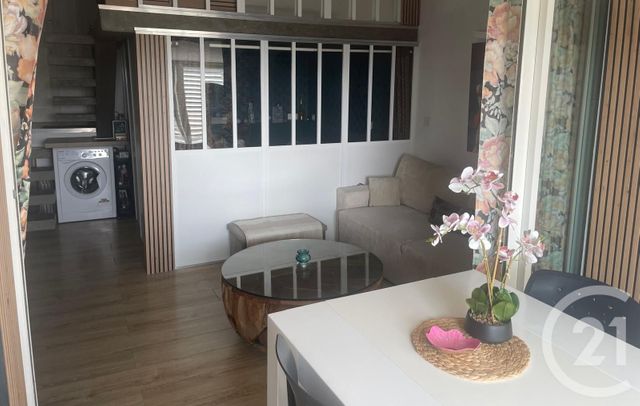Appartement F2 à vendre - 2 pièces - 28.3 m2 - VALLAURIS - 06 - PROVENCE-ALPES-COTE-D-AZUR - Century 21 Roi Soleil