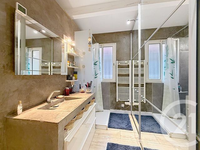 Appartement F2 à vendre - 2 pièces - 37.45 m2 - VALLAURIS - 06 - PROVENCE-ALPES-COTE-D-AZUR - Century 21 Roi Soleil