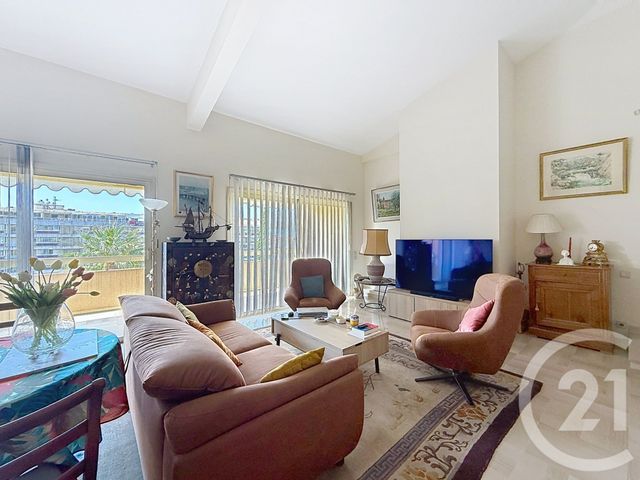 Appartement Duplex à vendre - 3 pièces - 109.01 m2 - CANNES - 06 - PROVENCE-ALPES-COTE-D-AZUR - Century 21 Roi Soleil