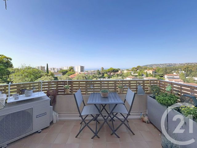 Appartement F2 à vendre - 2 pièces - 46.95 m2 - ANTIBES - 06 - PROVENCE-ALPES-COTE-D-AZUR - Century 21 Roi Soleil
