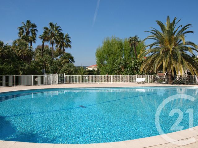Appartement F2 à vendre - 2 pièces - 46.95 m2 - ANTIBES - 06 - PROVENCE-ALPES-COTE-D-AZUR - Century 21 Roi Soleil