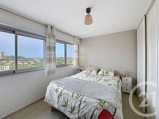 Appartement F2 à vendre - 3 pièces - 62.14 m2 - ANTIBES - 06 - PROVENCE-ALPES-COTE-D-AZUR - Century 21 Roi Soleil