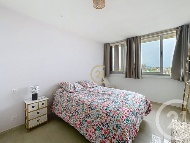 Appartement F2 à vendre - 3 pièces - 62.14 m2 - ANTIBES - 06 - PROVENCE-ALPES-COTE-D-AZUR - Century 21 Roi Soleil