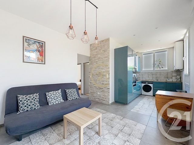 Appartement F3 à louer - 3 pièces - 46.47 m2 - ANTIBES - 06 - PROVENCE-ALPES-COTE-D-AZUR - Century 21 Roi Soleil