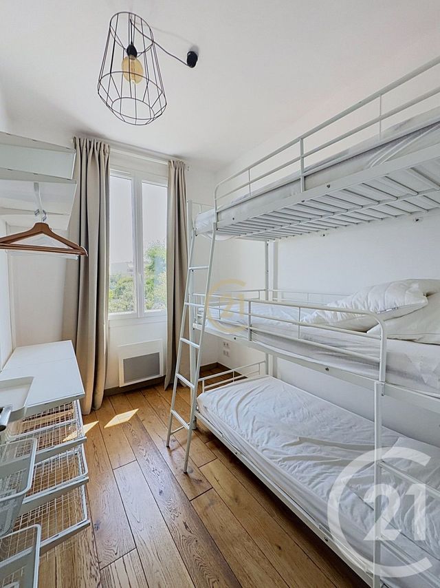 Appartement F3 à louer - 3 pièces - 46.47 m2 - ANTIBES - 06 - PROVENCE-ALPES-COTE-D-AZUR - Century 21 Roi Soleil