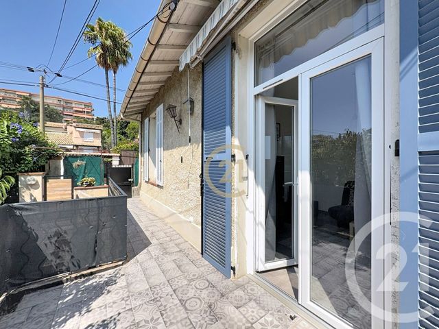 Appartement F3 à louer - 3 pièces - 46.47 m2 - ANTIBES - 06 - PROVENCE-ALPES-COTE-D-AZUR - Century 21 Roi Soleil